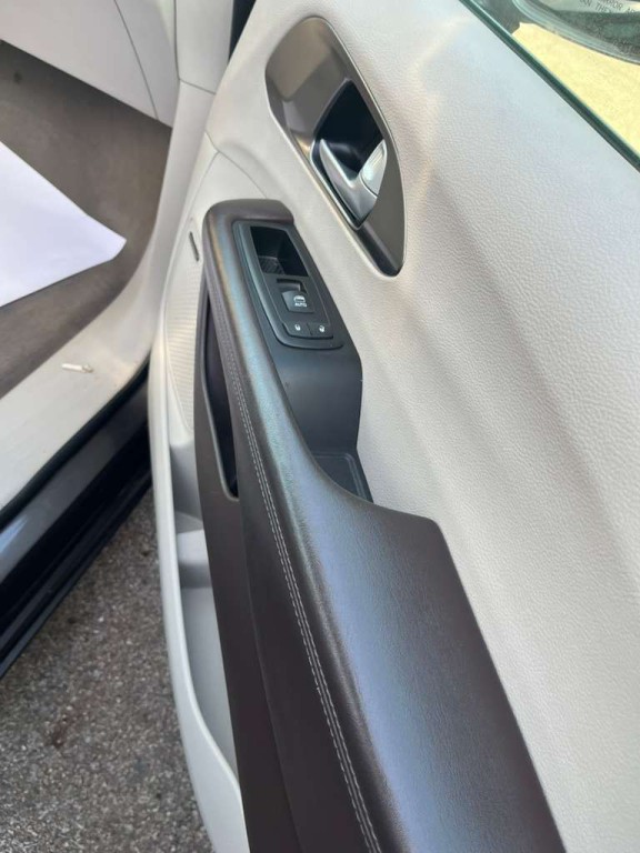 2017 Chrysler Pacifica Image 15