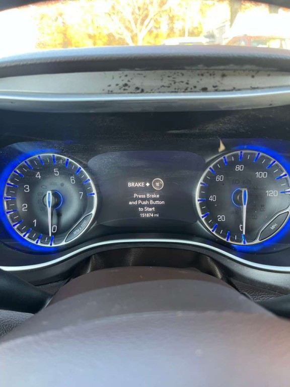 2017 Chrysler Pacifica Image 20