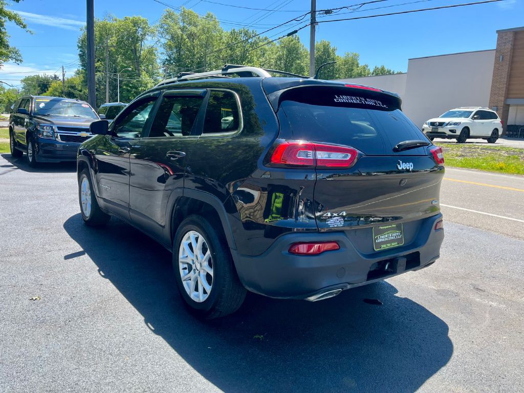 2018 Jeep Cherokee Image 6