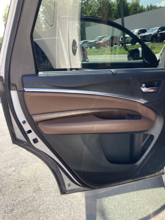 2017 Acura MDX Image 9