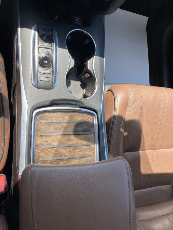 2017 Acura MDX Image 12