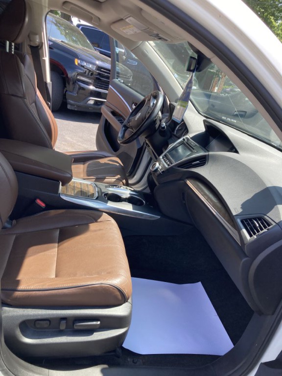 2017 Acura MDX Image 18