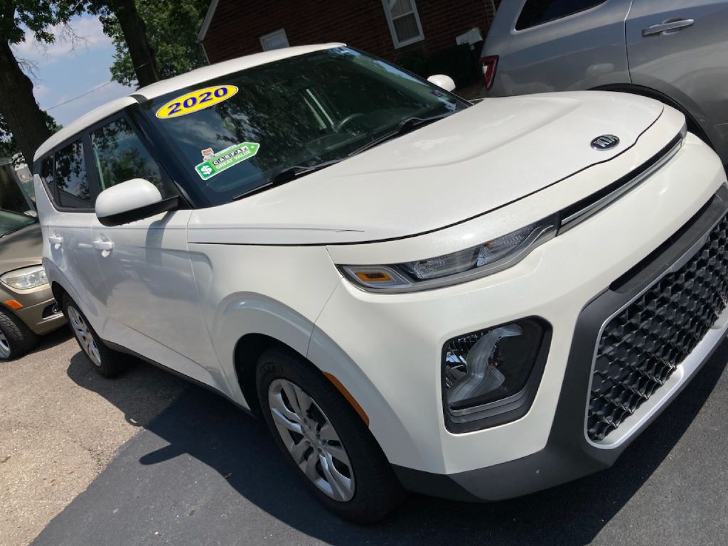2020 Kia Soul Image 2