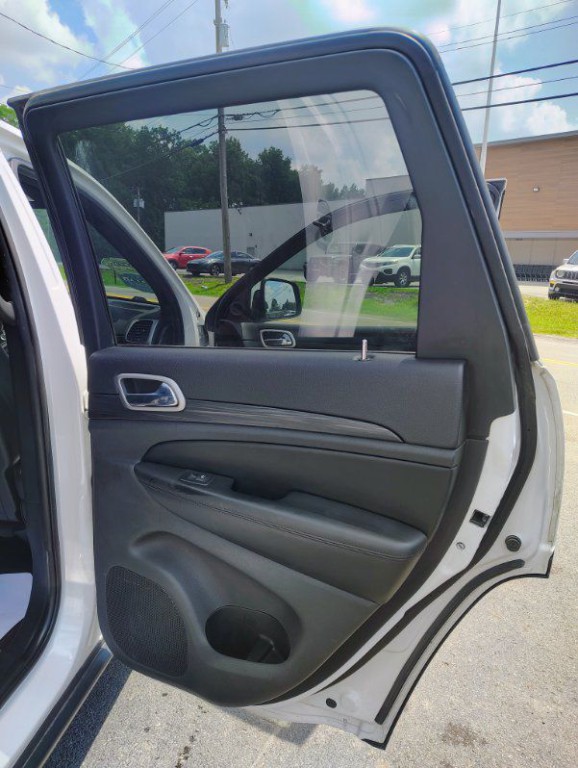 2019 Jeep Grand Cherokee Image 7