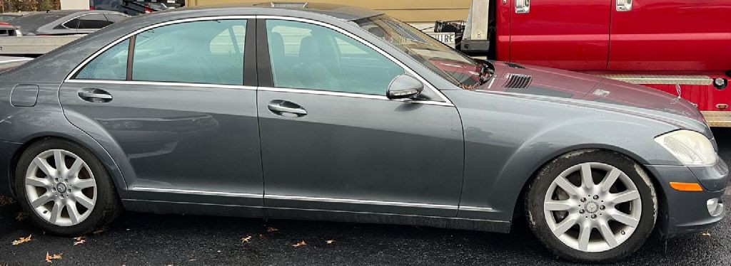 2008 Mercedes-Benz S-Class Image 11