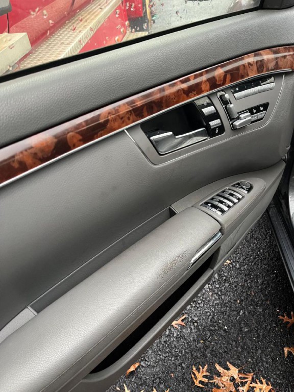 2008 Mercedes-Benz S-Class Image 18