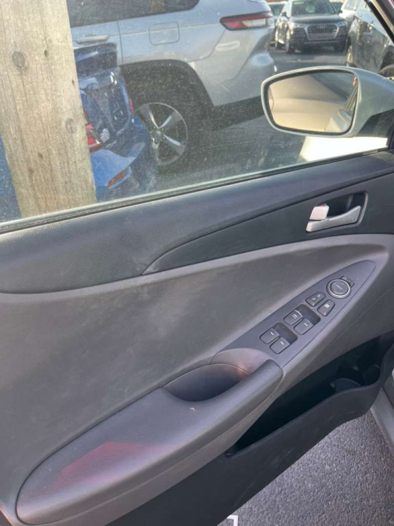 2013 Hyundai Sonata Image 5