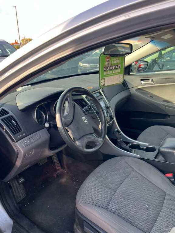 2013 Hyundai Sonata Image 6