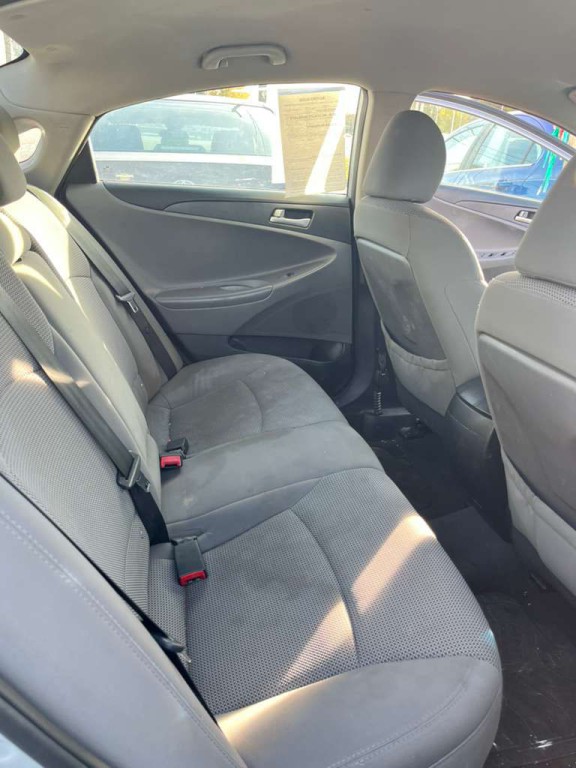 2013 Hyundai Sonata Image 11