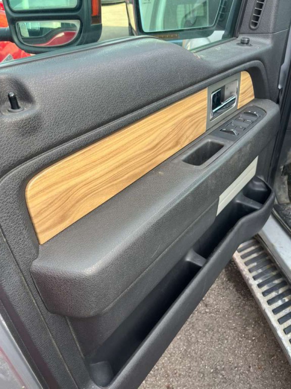 2011 Ford F-150 Image 9