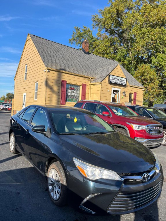 2016 Toyota Camry Image 6