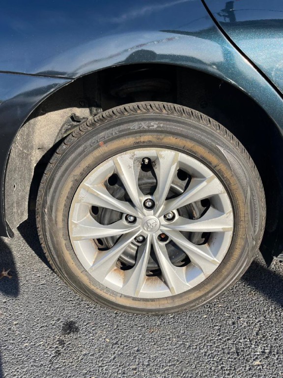 2016 Toyota Camry Image 30