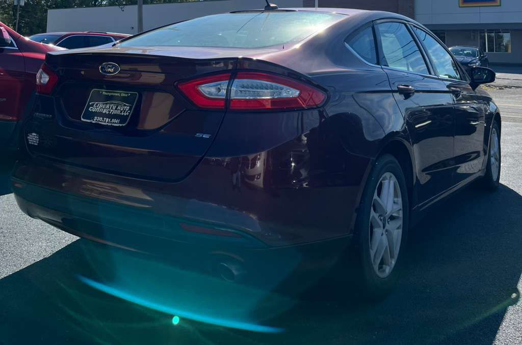 2016 Ford Fusion Image 9