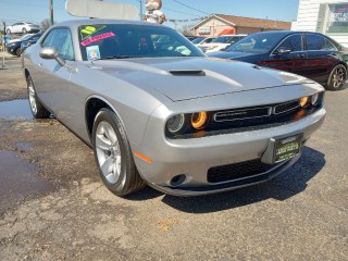 Image for 2015 Dodge Challenger SXT ID: 6886117