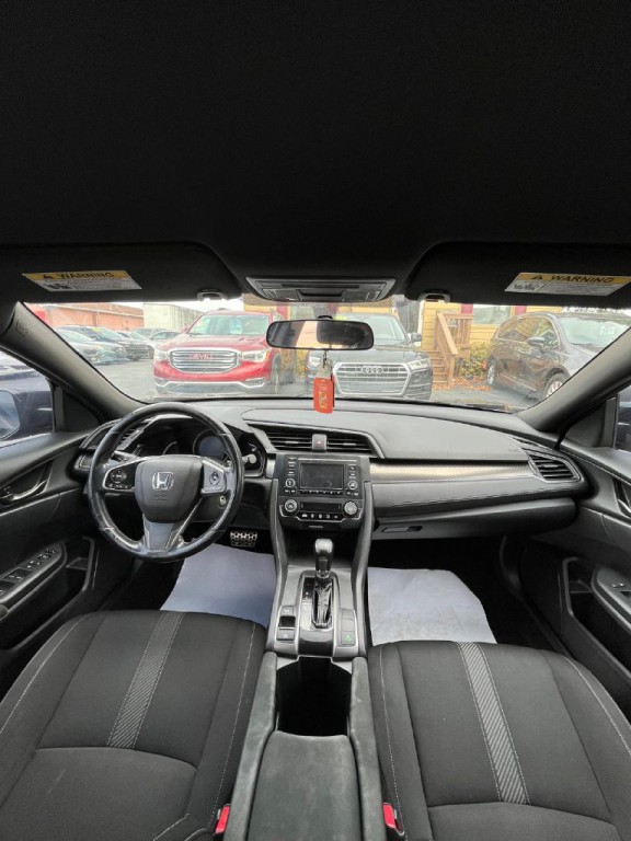 2017 Honda Civic Image 15