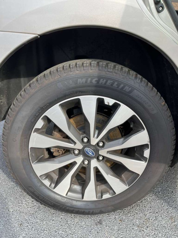 2015 Subaru Outback Image 22