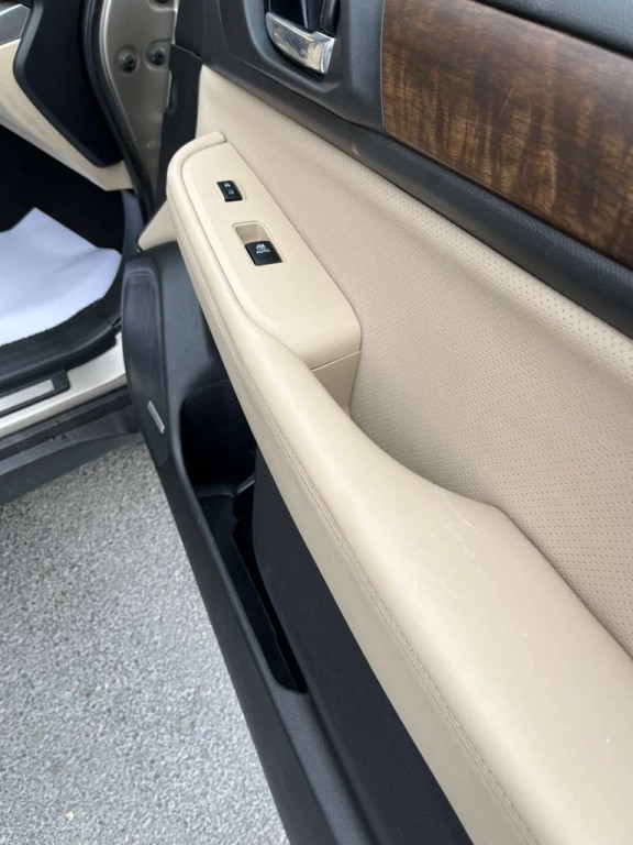 2015 Subaru Outback Image 24