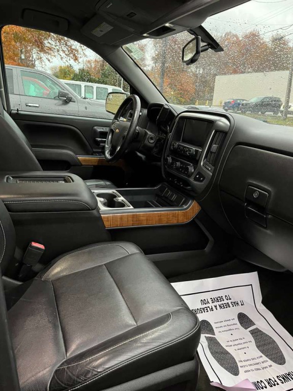2017 Chevrolet Silverado 1500 Image 11