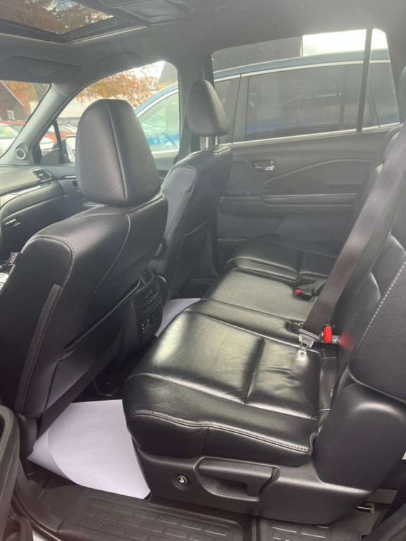 2016 Honda Pilot Image 18