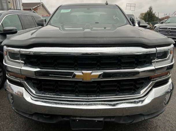 2017 Chevrolet Silverado 1500 Image 3