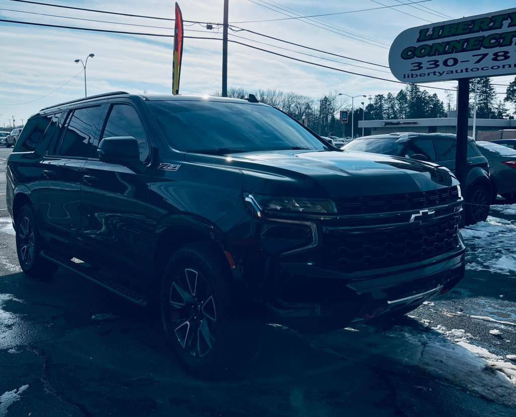 2021 Chevrolet Suburban Image 5