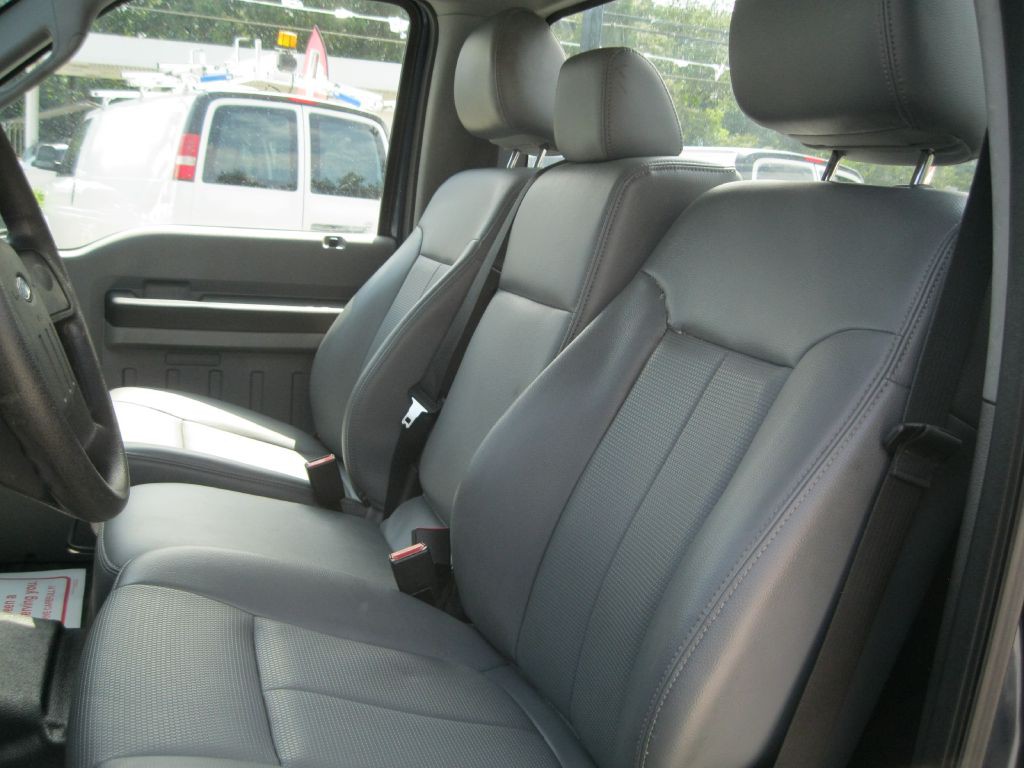 2015 Ford F-250 Image 17