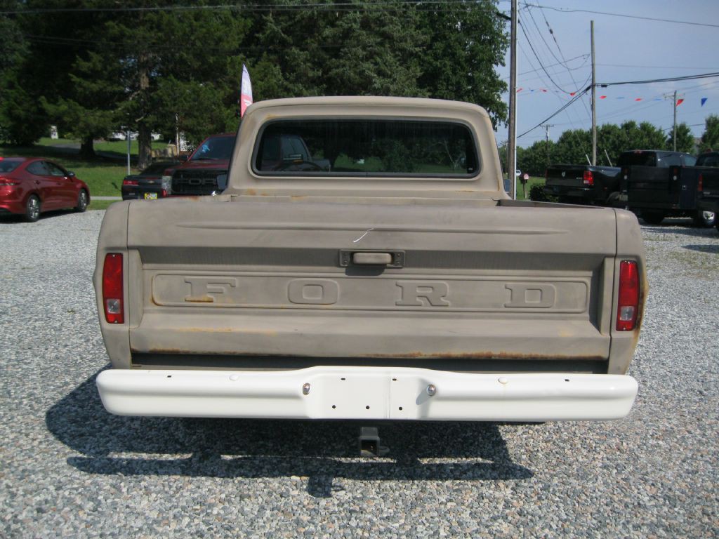 1969 Ford F-100 Image 4