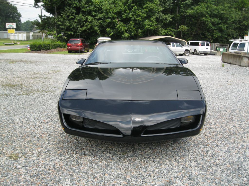 1991 Pontiac Firebird Image 8