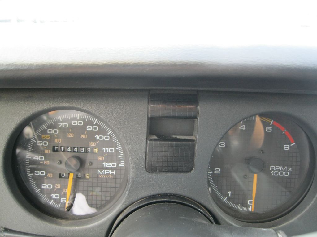 1991 Pontiac Firebird Image 15