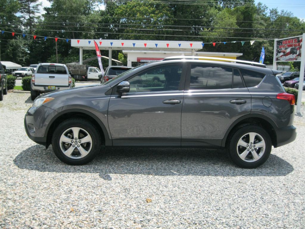 2015 Toyota Rav4 Image 2
