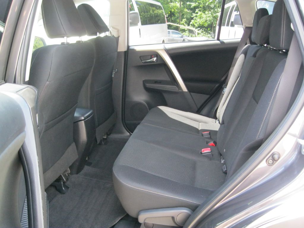 2015 Toyota Rav4 Image 15