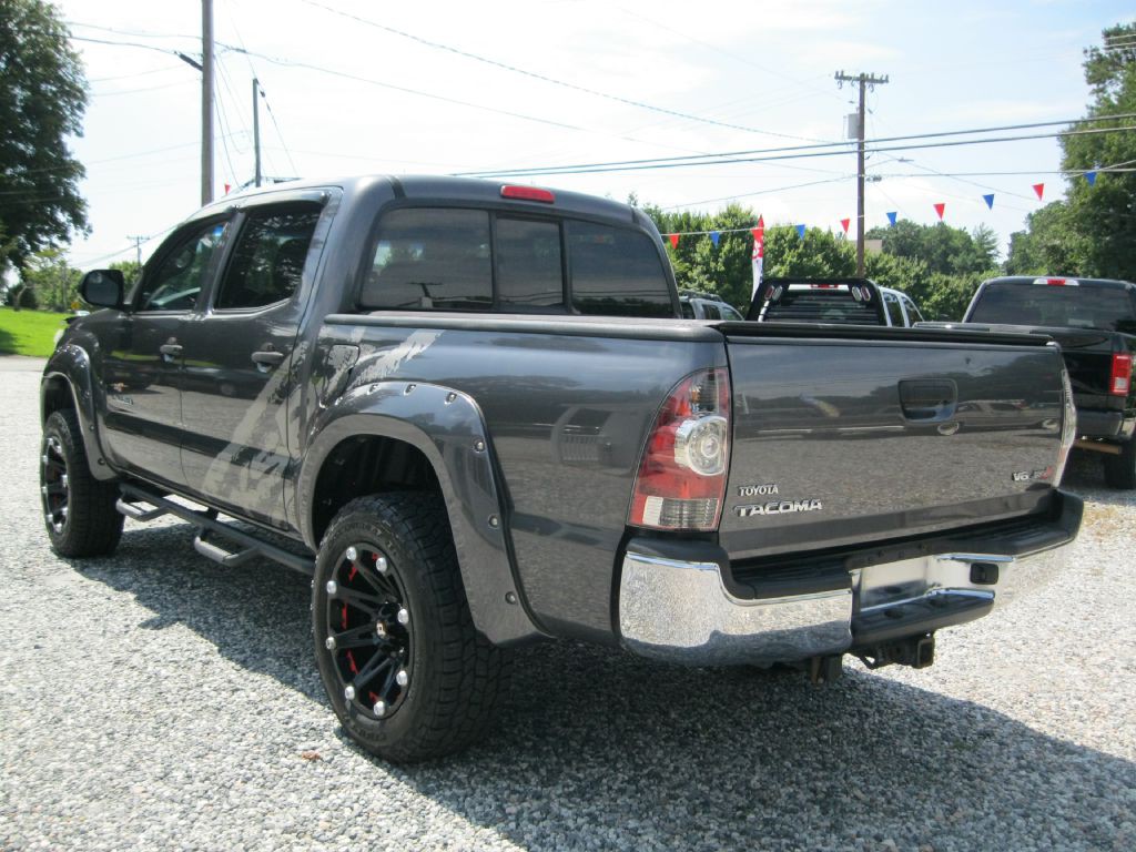 2013 Toyota Tacoma Image 4