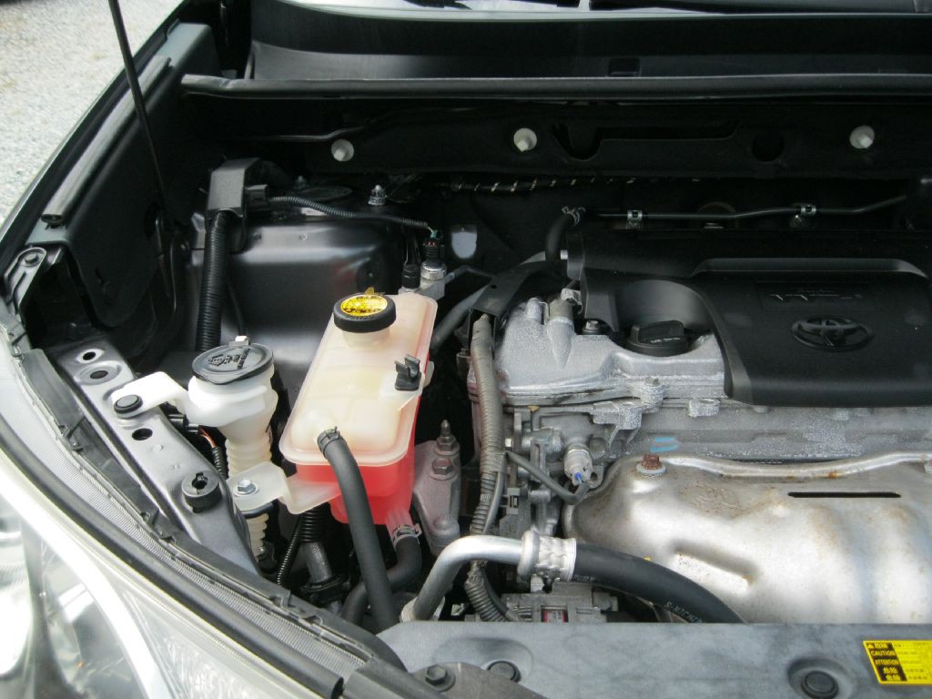 2015 Toyota Rav4 Image 28