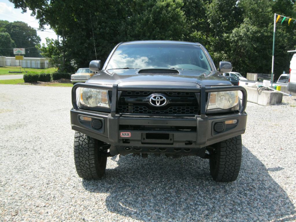 2011 Toyota Tacoma Image 8