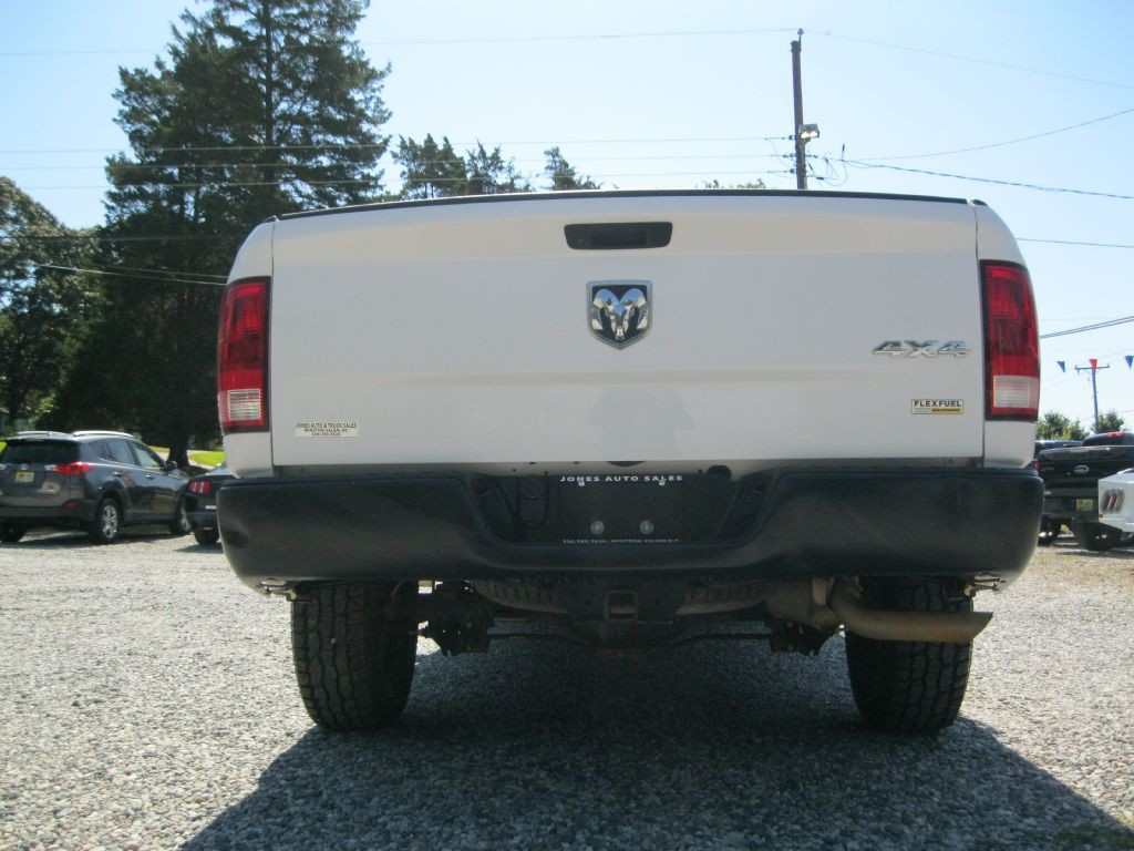 2019 RAM 1500 Image 6