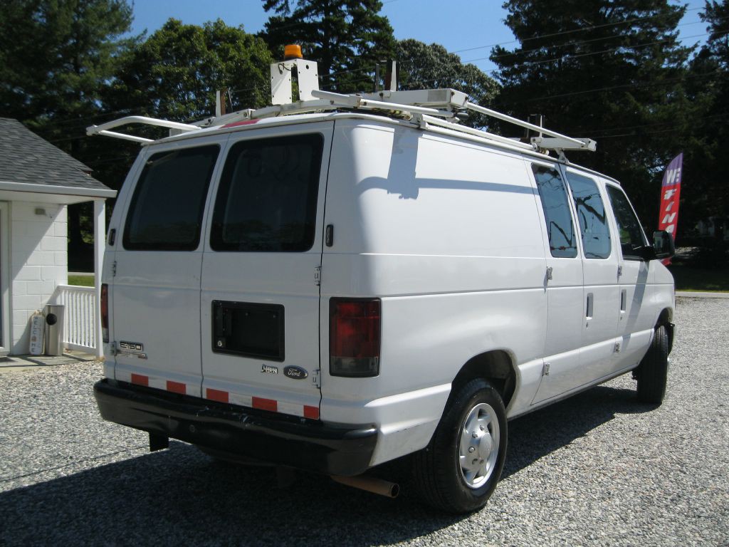 2013 Ford Econoline Image 7