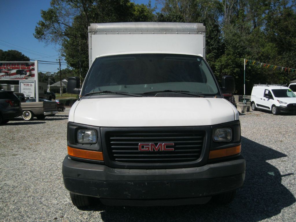 2013 GMC Savana Image 8