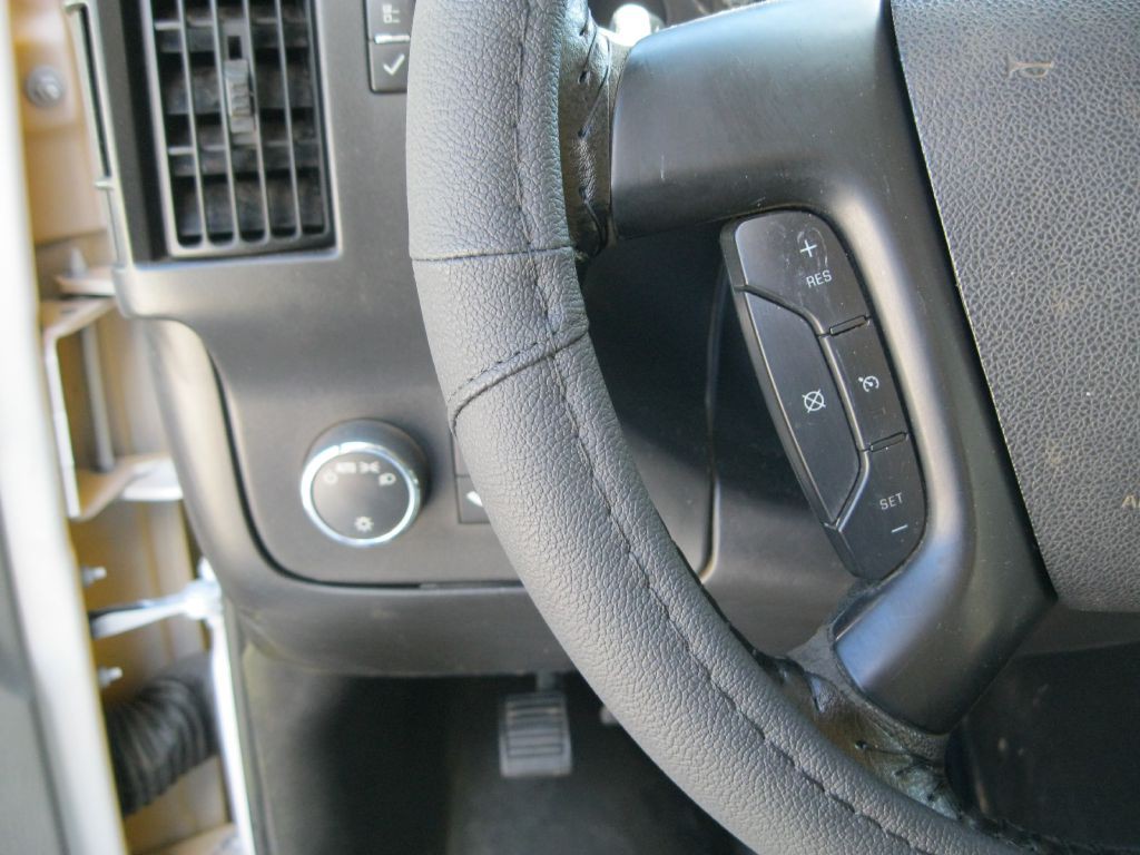 2013 GMC Savana Image 13