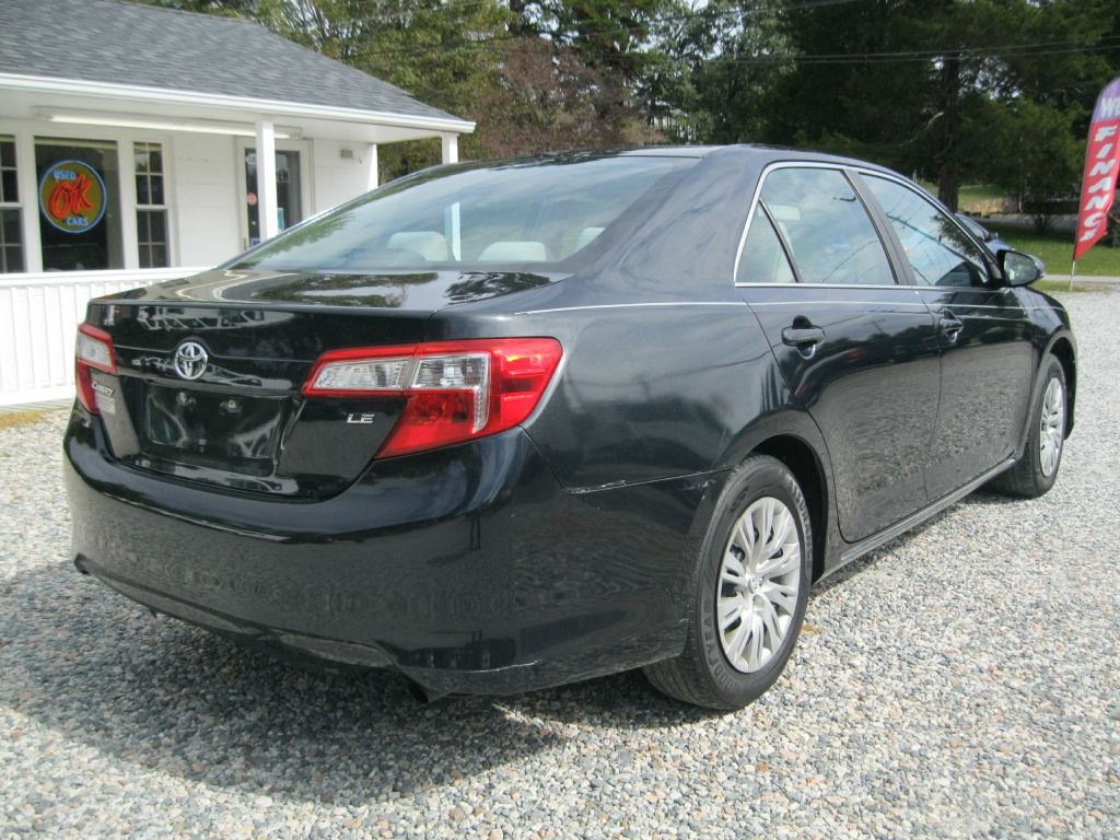2014 Toyota Camry Image 5