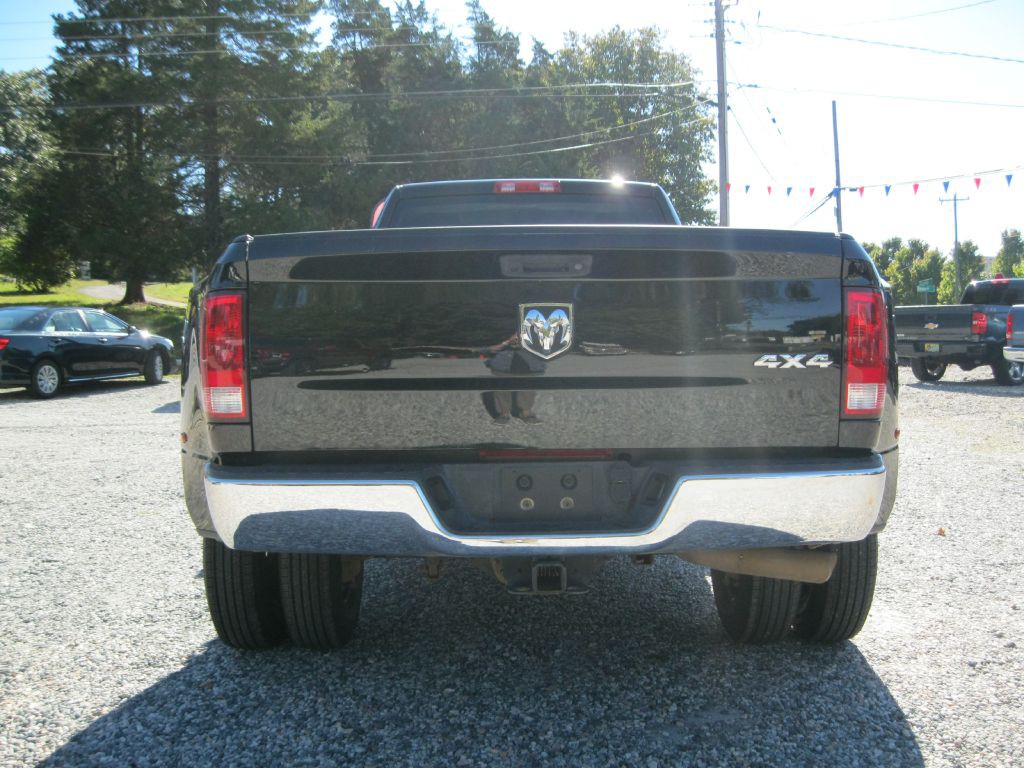 2018 RAM 3500 Image 4
