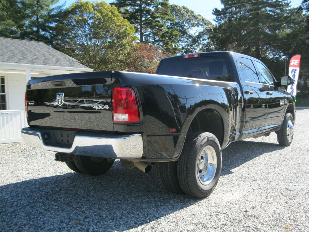 2018 RAM 3500 Image 5