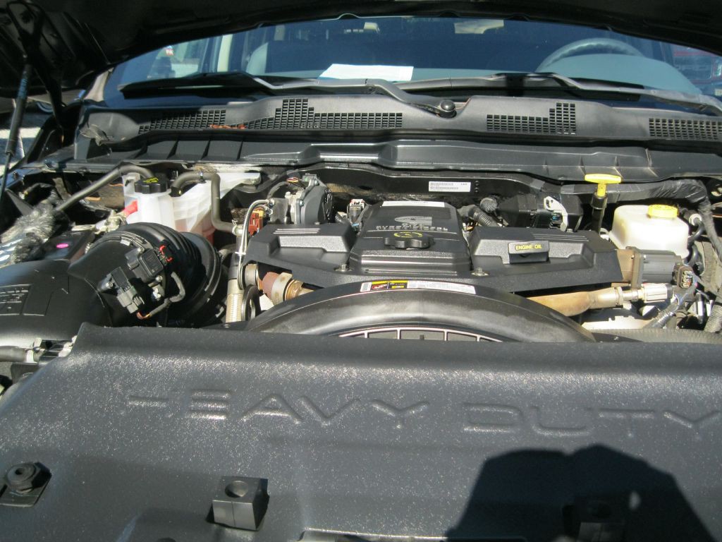 2018 RAM 3500 Image 27