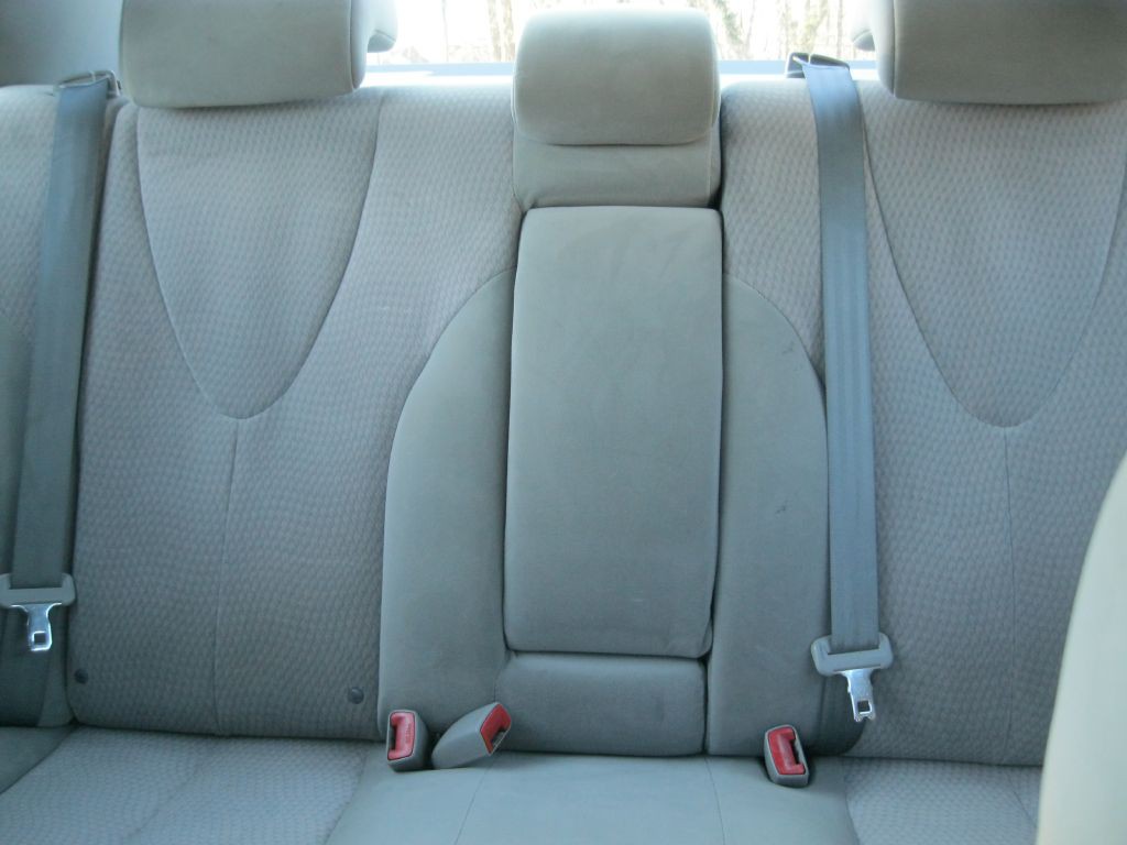 2011 Toyota Camry Image 15