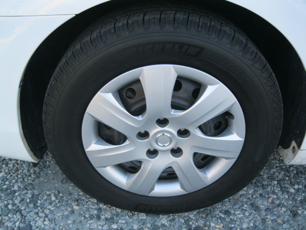 2011 Toyota Camry Image 22