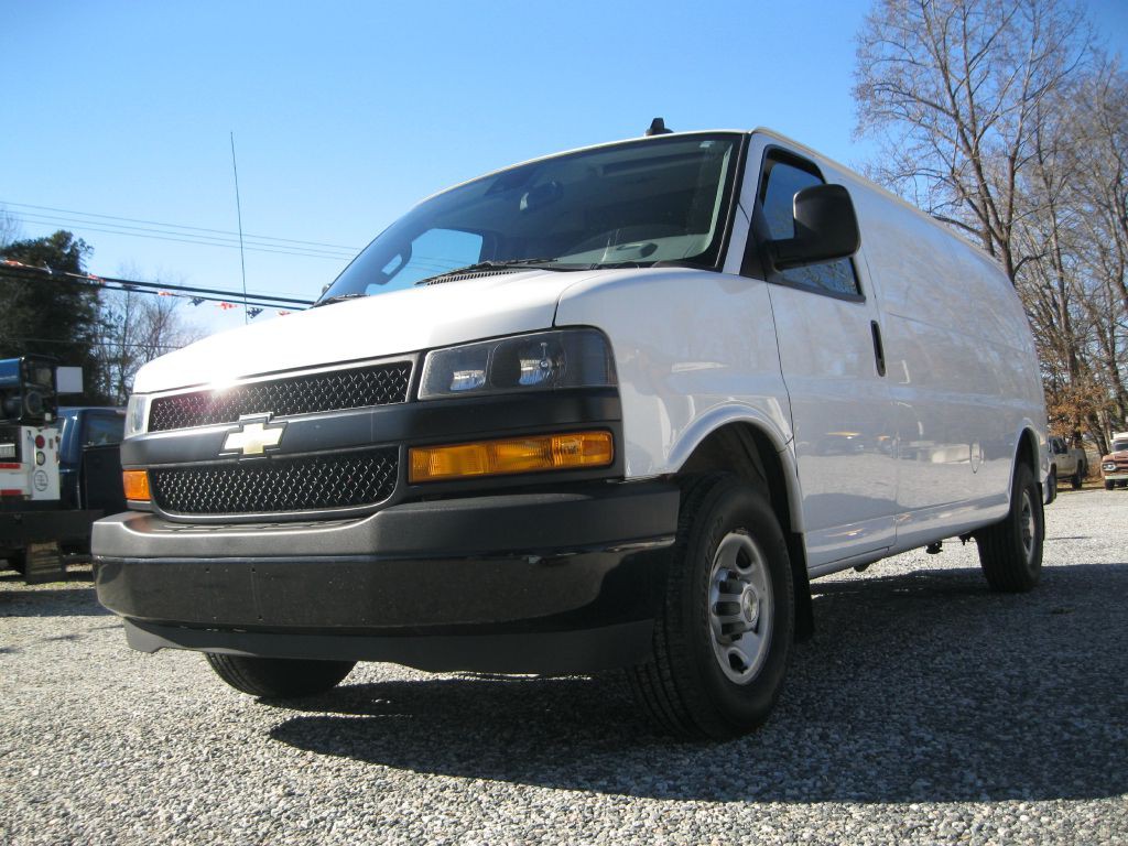 2020 Chevrolet Express Image 2