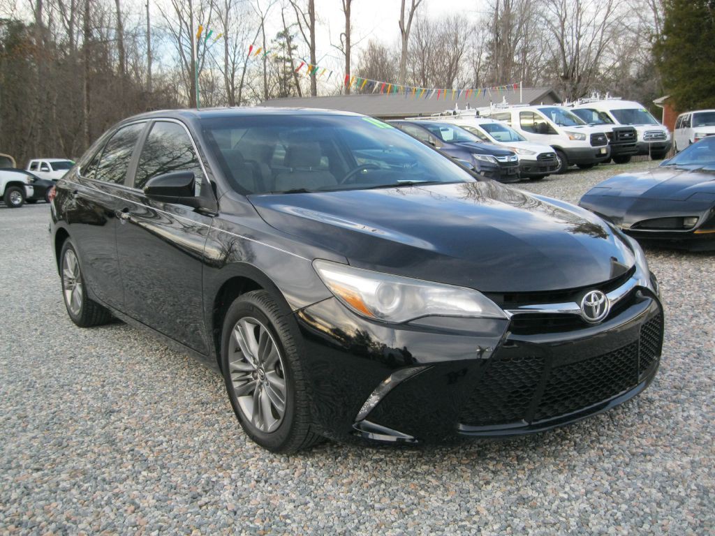 2015 Toyota Camry Image 8