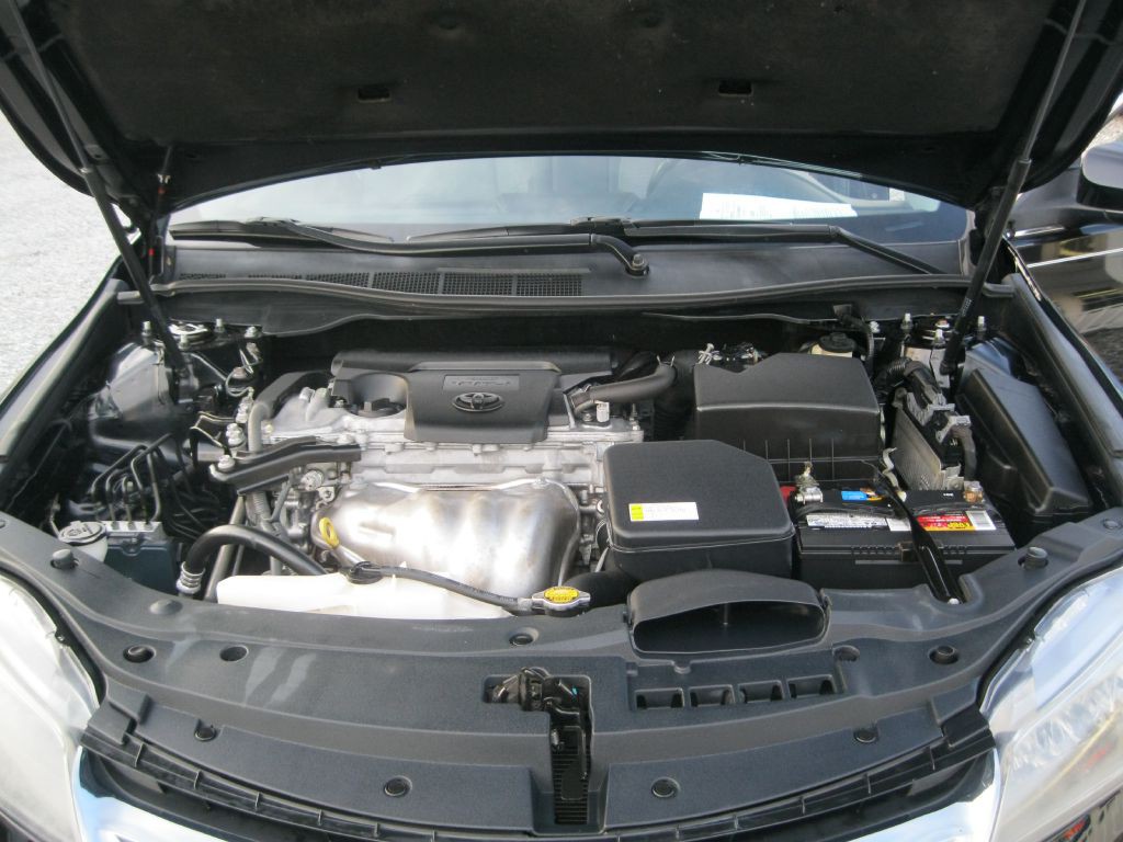 2015 Toyota Camry Image 27