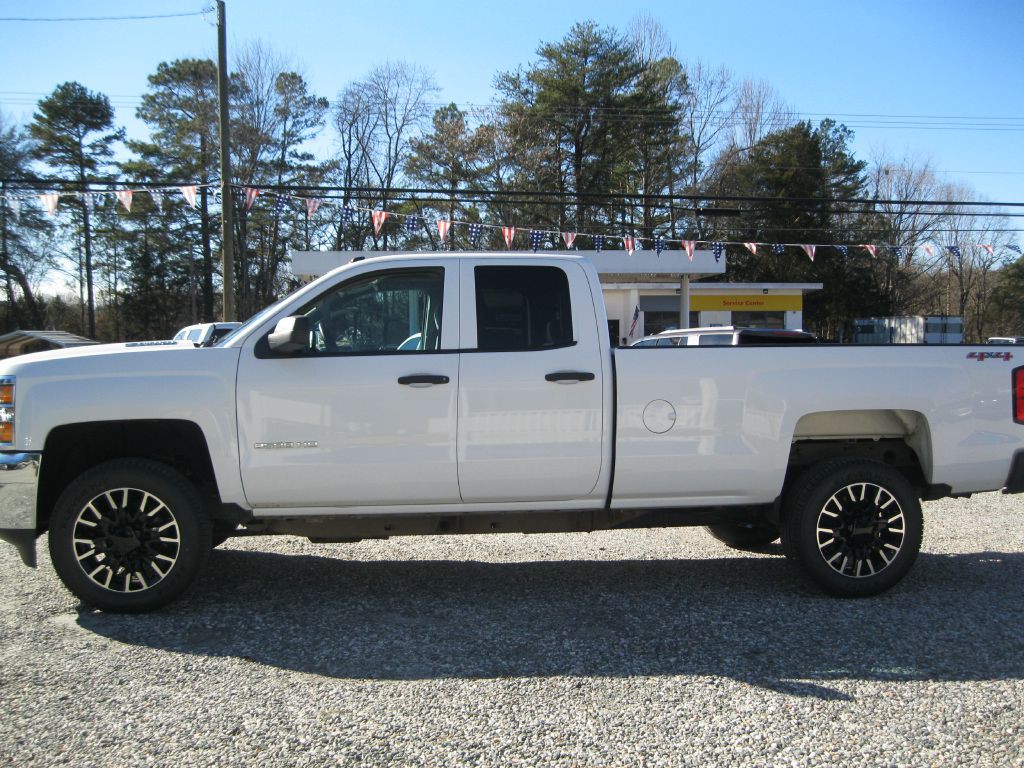2015 Chevrolet Silverado 1500 Image 3