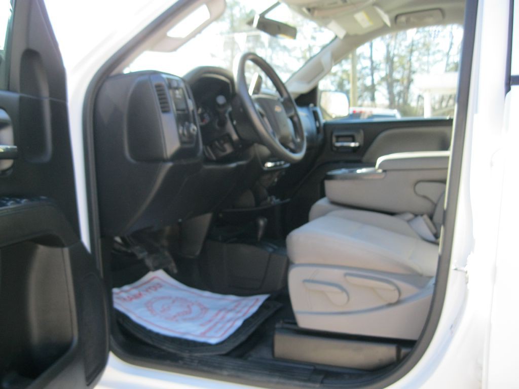 2015 Chevrolet Silverado 1500 Image 11