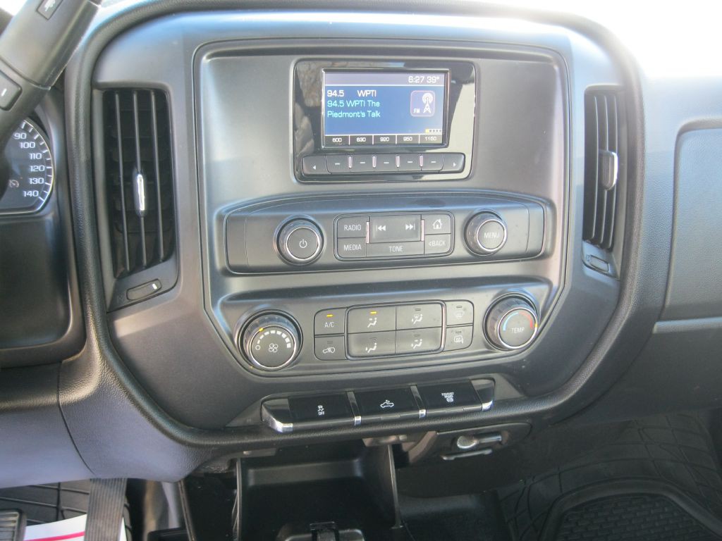 2015 Chevrolet Silverado 1500 Image 15